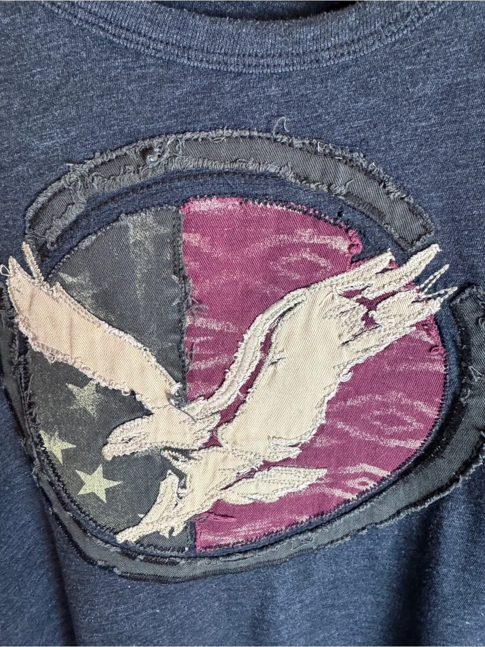 American Eagle Outfitters Mens Large Classic Fit T-Shirt Gray Eagle Patchwork